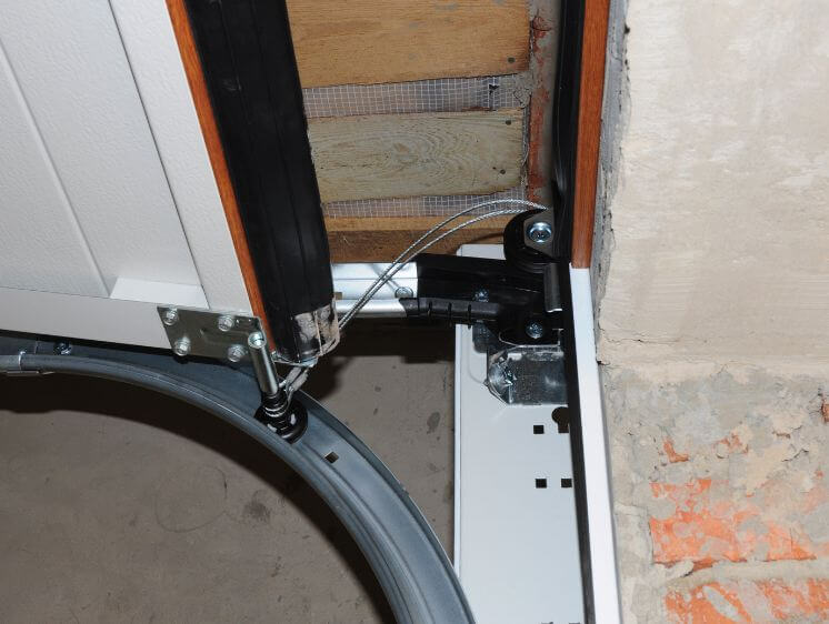 Garage Door Cabel Replacement